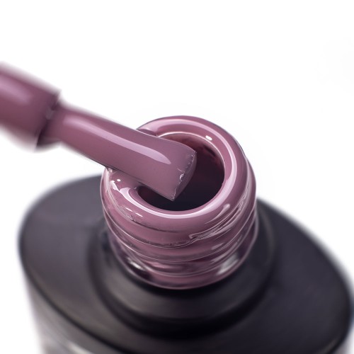 Гель-лак Komilfo Deluxe Series №D064 (серо-сиреневый, эмаль), 8 мл