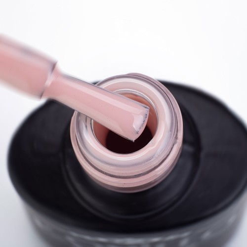 Гель-лак Komilfo Deluxe Series №D204 (нежный розово-бежевый, эмаль, для френча), 8 мл