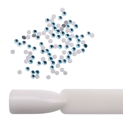 Komilfo Aquamarine rhinestones, size 5 (pack of 100)