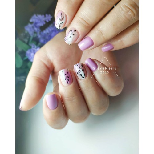 Гель-лак Komilfo Deluxe Series №D184 (светлый сиренево-лиловый, эмаль), 8 мл