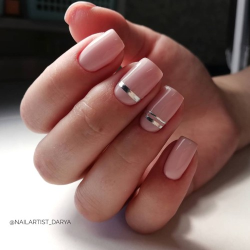 Гель-лак Komilfo Deluxe Series №D204 (нежный розово-бежевый, эмаль, для френча), 8 мл