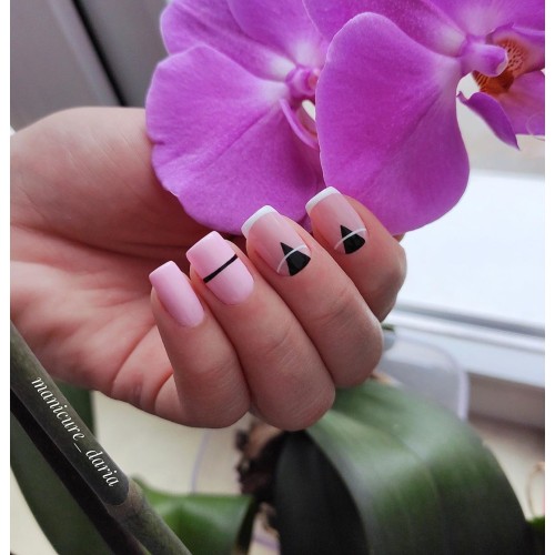 Гель-лак Komilfo Deluxe Series №D204 (нежный розово-бежевый, эмаль, для френча), 8 мл