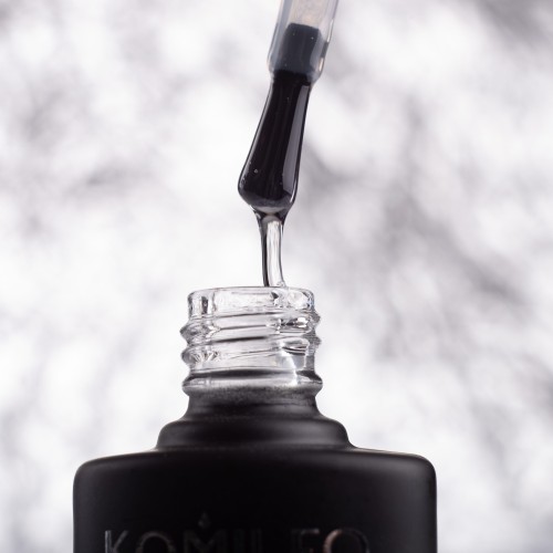 Komilfo No Wipe No UV Top – top for gel polish without a sticky layer WITHOUT UV filters, 15 ml