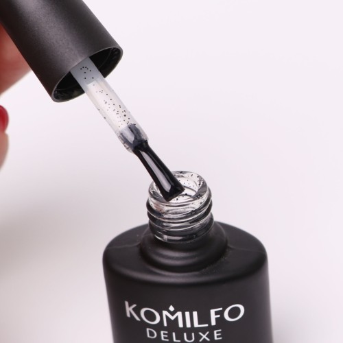 Komilfo No Wipe Dragon Top – top without a sticky layer with crumbs, 8 ml