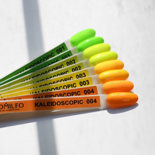 Gel Polish Komilfo Kaleidoscopic Collection K001 (light green, neon), 8 ml