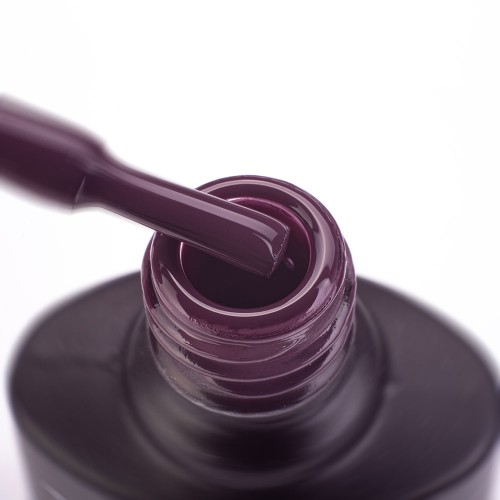 Гель-лак Komilfo Deluxe Series №D105 (серо-баклажановый, эмаль), 8 мл