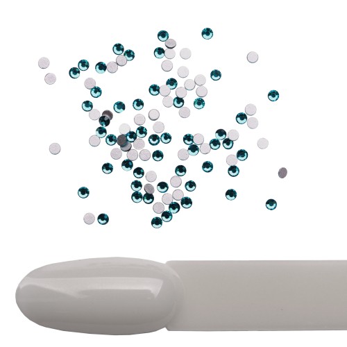 Komilfo rhinestones, Blue zircon, size 4 (pack of 100)
