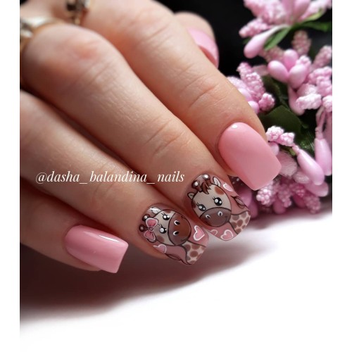 Гель-лак Komilfo Deluxe Series №D025 (светлый приглушенно-розовый, эмаль), 8 мл