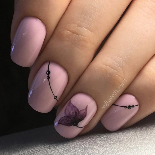 Гель-лак Komilfo Deluxe Series №D035 (светлый серо-лиловый, эмаль), 8 мл