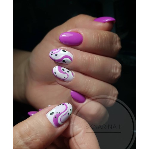 Гель-лак Komilfo Deluxe Series №D045 (приглушенный темно-лиловый, эмаль), 8 мл