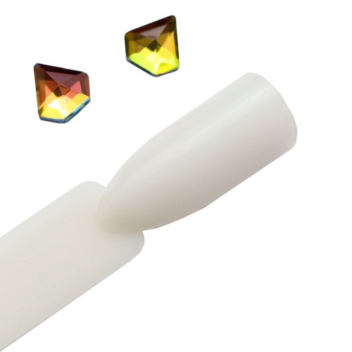 Komilfo Stones Diamond P14 (7×7 mm) Rainbow, 2 pieces