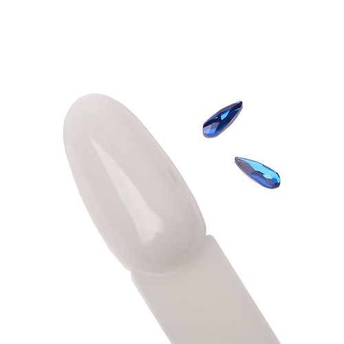 Komilfo stones Teardrop mini (2×6 мм) Sapphire, 2 pieces