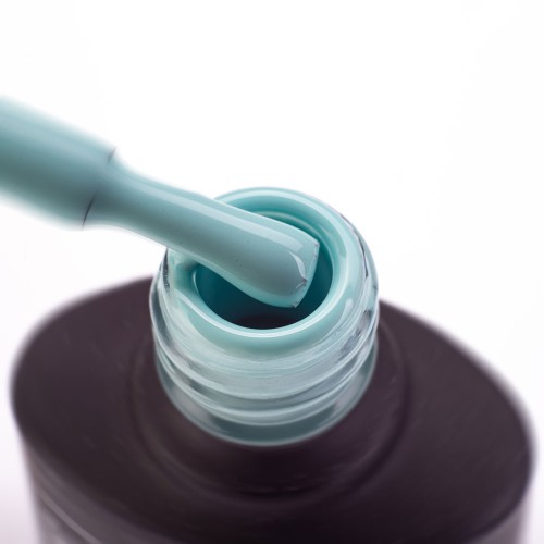 Гель-лак Komilfo Deluxe Series №D145 (нежно-бирюзовый, эмаль), 8 мл