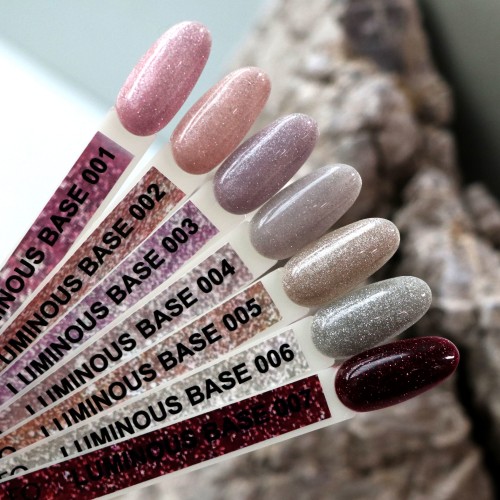 Komilfo Luminous Base 004 (pink grey, reflective), 8 ml