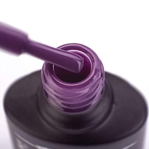 Гель-лак Komilfo Deluxe Series №D106 (светло-баклажановый, эмаль), 8 мл