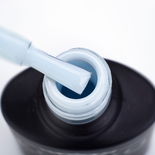 Гель-лак Komilfo Deluxe Series №D196 (пастельный светло-васильковый, эмаль), 8 мл