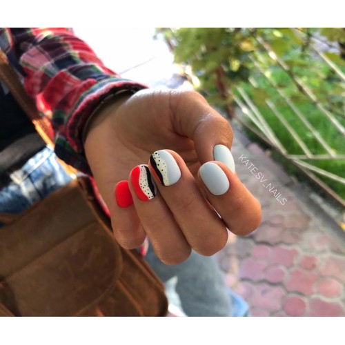 Гель-лак Komilfo Deluxe Series №D196 (пастельный светло-васильковый, эмаль), 8 мл