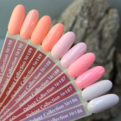 Гель-лак Komilfo Deluxe Series №D186 (очень светло-сиреневый, эмаль), 8 мл