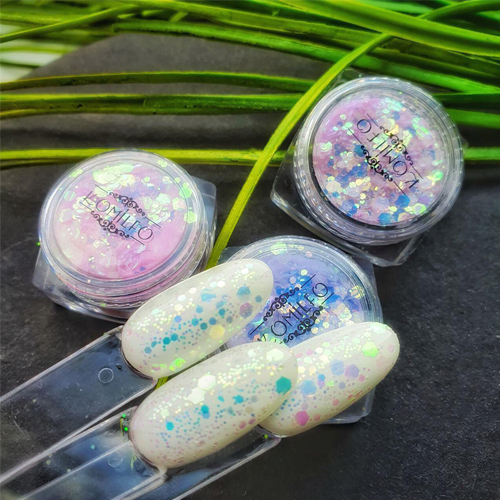 Komilfo photochromic sequins MIX-003, mix sizes, (lilac/pink-blue photochrome), 2.5 g