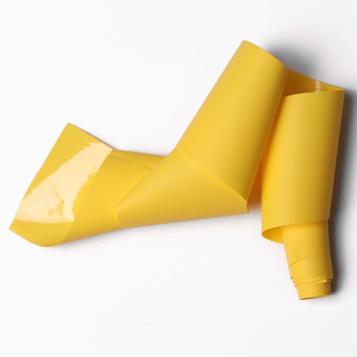 Komilfo foil for craquelure, yellow, matt