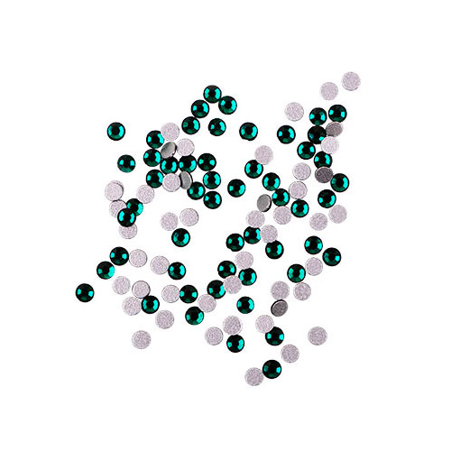 Komilfo Rhinestones Emerald, size 4 (100 pcs per pack) Komilfo Rhinestones Emerald, size 4 (100 pcs per pack)