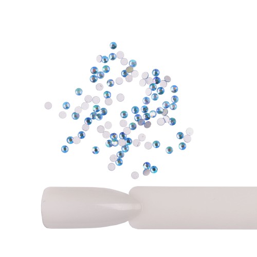 Komilfo rhinestones (pack of 100), Light sapphire AB, size 5