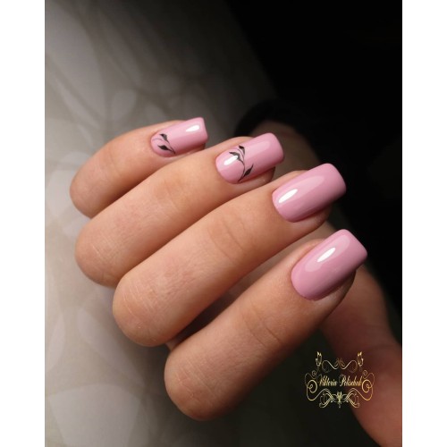 Гель-лак Komilfo Deluxe Series №D037 (приглушенный розово-лиловый, эмаль), 8 мл