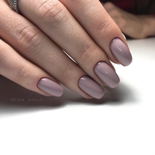 Гель-лак Komilfo Deluxe Series №D067 (дымчато-лилово-бежевый, эмаль), 8 мл