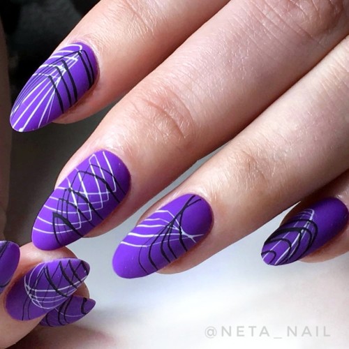 Гель-лак Komilfo Deluxe Series №D251 (насыщенный сиреневый, эмаль), 8 мл