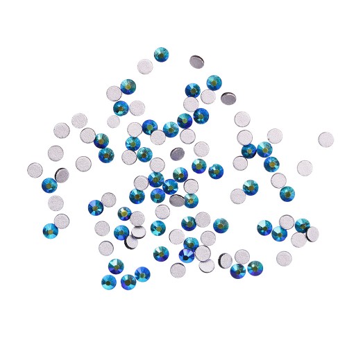 Komilfo strasses, Jet Black AB, size 6 (100 pcs per pack) Komilfo strasses, Jet Black AB, size 6 (100 pcs per pack)