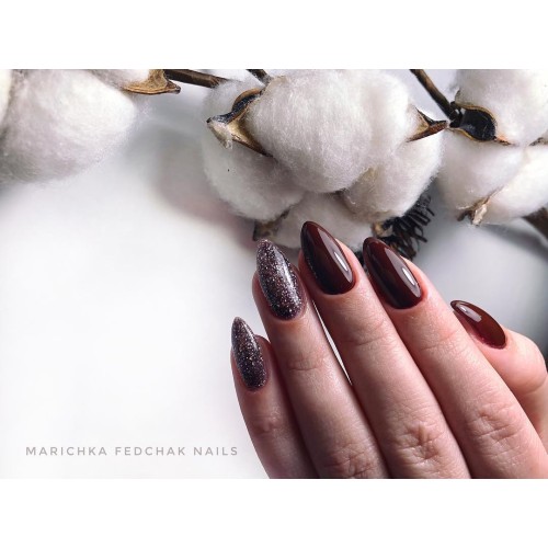 Гель-лак Komilfo Deluxe Series №D098 (чуть бордово-коричневый, эмаль), 8 мл