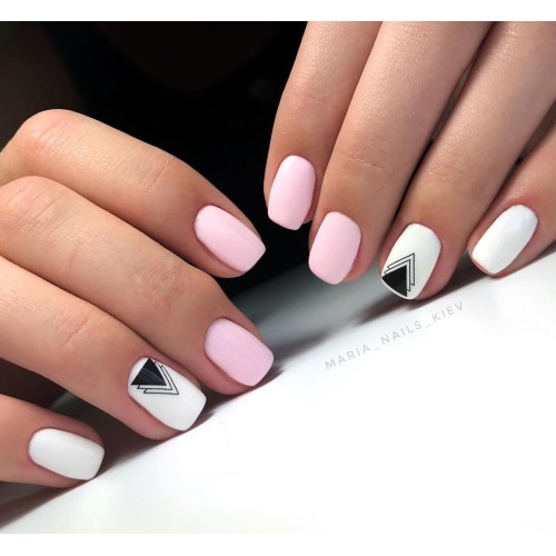 Гель-лак Komilfo Deluxe Series №D188 (пастельный светло-розово-лиловый, эмаль), 8 мл