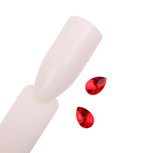 Komilfo Stones Teardrop full (4×6 mm) Red, 2 pieces