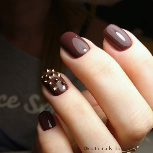 Gel Polish Komilfo Deluxe Series Dusk Collection D302 (brown eggplant, enamel), 8 ml