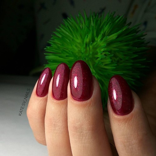 Gel Polish Komilfo Deluxe Series D094 (bright plum with shimmer), 15 ml