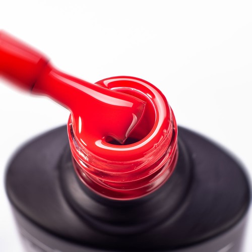 Гель-лак Komilfo Deluxe Series №D079 (яркий красный, эмаль), 8 мл