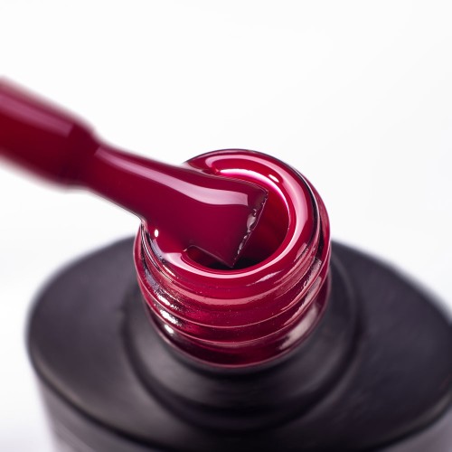 Gel polish Komilfo Deluxe Series D096 (burgundy Marsala, enamel), 15 ml
