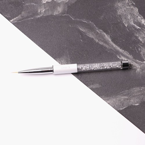 Komilfo Liner 9 Brush (Nylon)