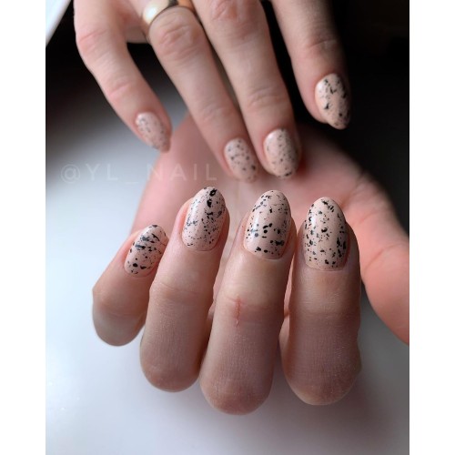 Гель-лак Komilfo Deluxe Series №D009 (нюдовый, эмаль), 8 мл