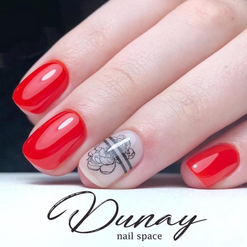 Гель-лак Komilfo Deluxe Series №D079 (яркий красный, эмаль), 8 мл