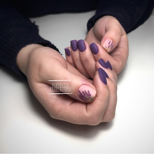 Гель-лак Komilfo Deluxe Series №D109 (приглушенный фиолетовый, эмаль), 8 мл