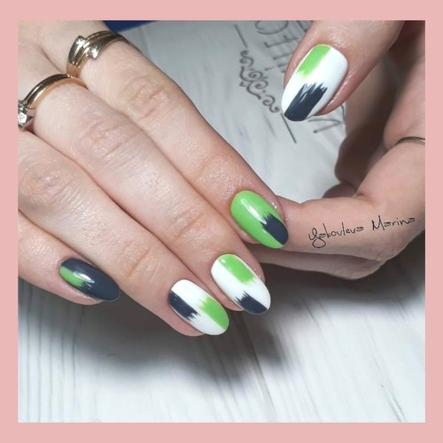 Гель-лак Komilfo Deluxe Series №D159 (насыщенный салатовый, эмаль), 8 мл