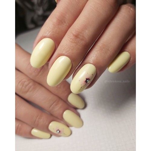 Гель-лак Komilfo Deluxe Series №D169 (бледно-желтый, эмаль), 8 мл