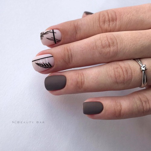 Гель-лак Komilfo Deluxe Series №D233 (темный коричнево-серый, эмаль), 8 мл