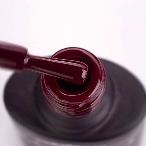 Gel Polish Komilfo Rior Collection №004 (burgundy, enamel), 8 ml