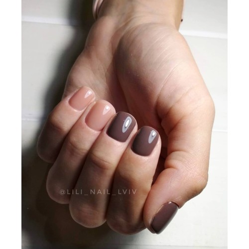 Гель-лак Komilfo Deluxe Series №D234 (коричнево-серый, эмаль), 8 мл