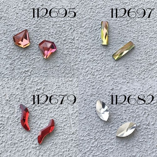 Komilfo Stones Boat full (4×8 mm) Crystal, 2 pieces