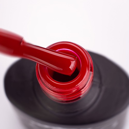 Gel Polish Komilfo Deluxe Series D304 (red+, enamel), 8 ml