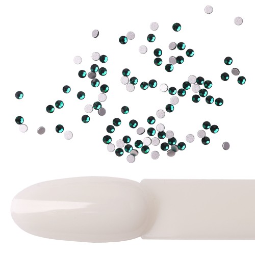 Komilfo rhinestones (pack of 100), Emerald, size 3