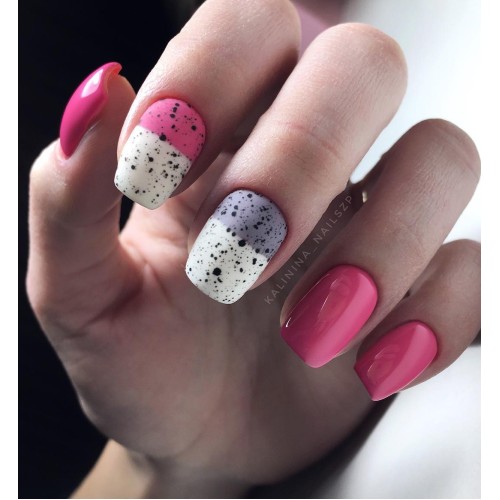 Гель-лак Komilfo Deluxe Series №D051 (розовый барби, эмаль), 8 мл